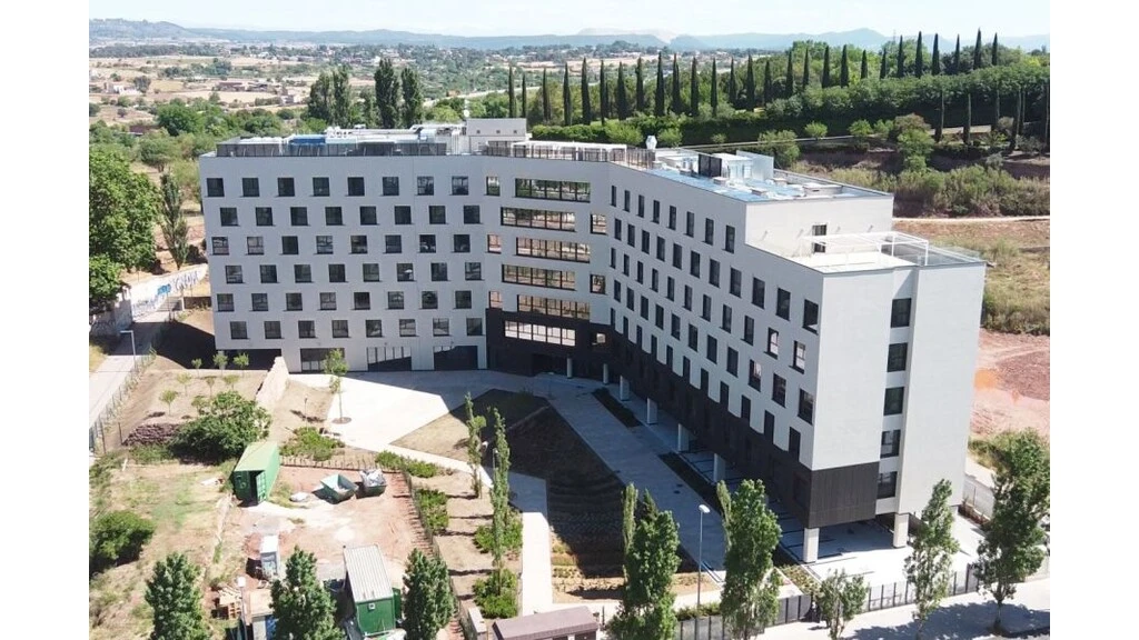 Más de 4.720 m2 del sistema SATE webertherm etics instalados en la Residencia Asistida de Manresa