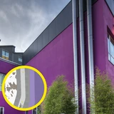 Fachada de color lila con sistema weberenova antifisuras