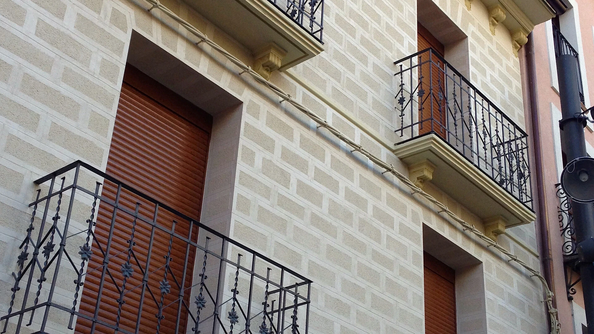 Obra de referencia Viviendas Jaca Obra de referencia Viviendas Jaca