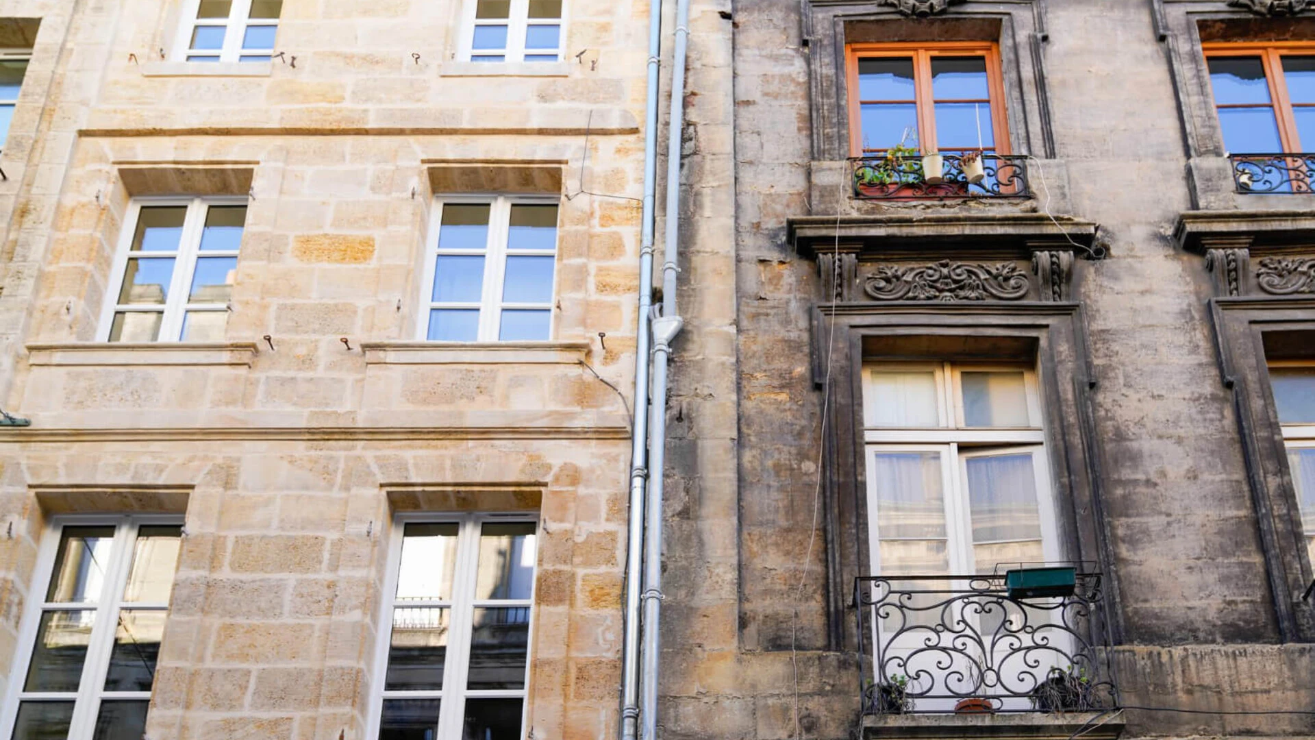 fachada sate antes y despues​