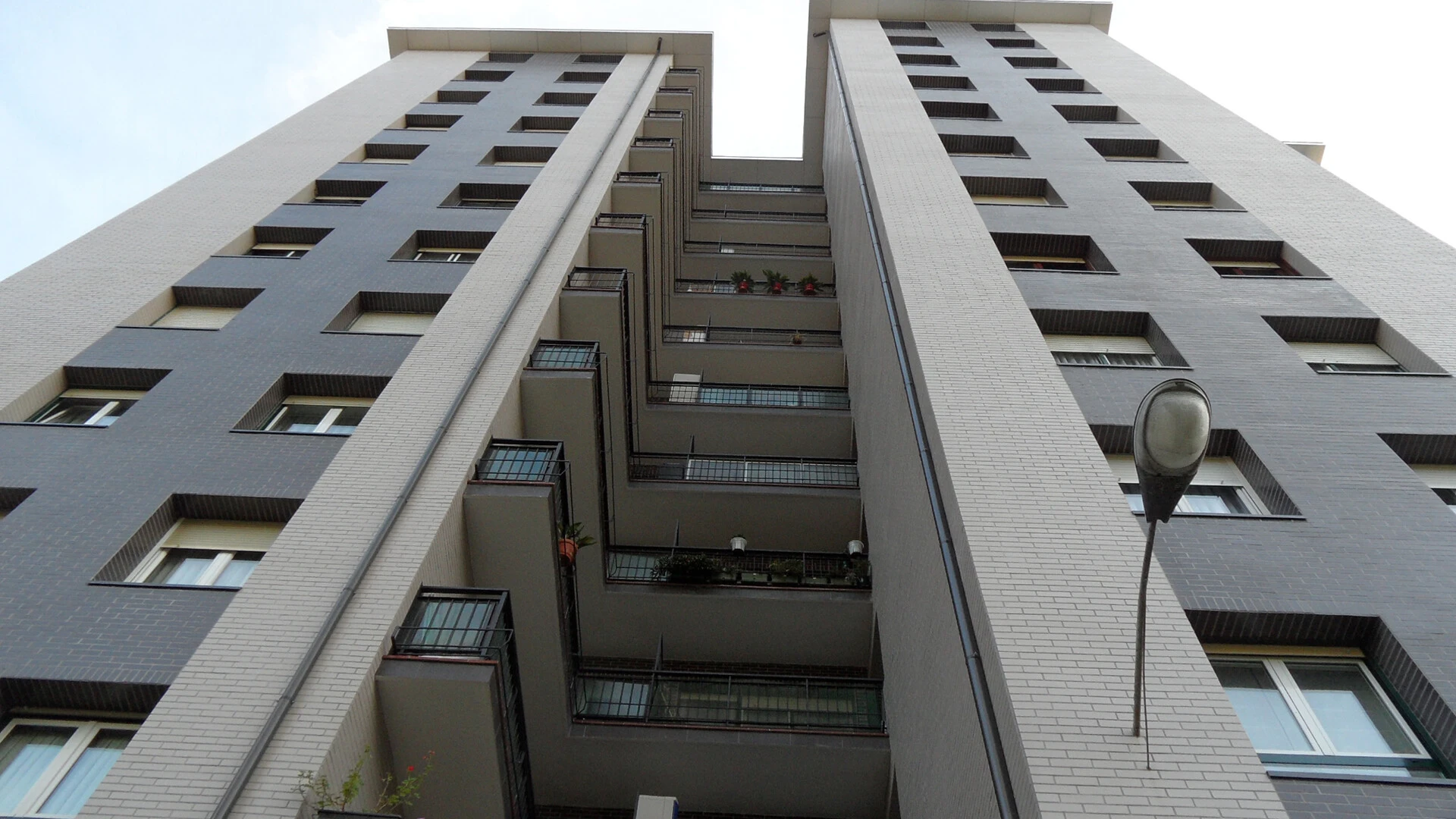 Obra de referencia Bloque viviendas Bilbao 