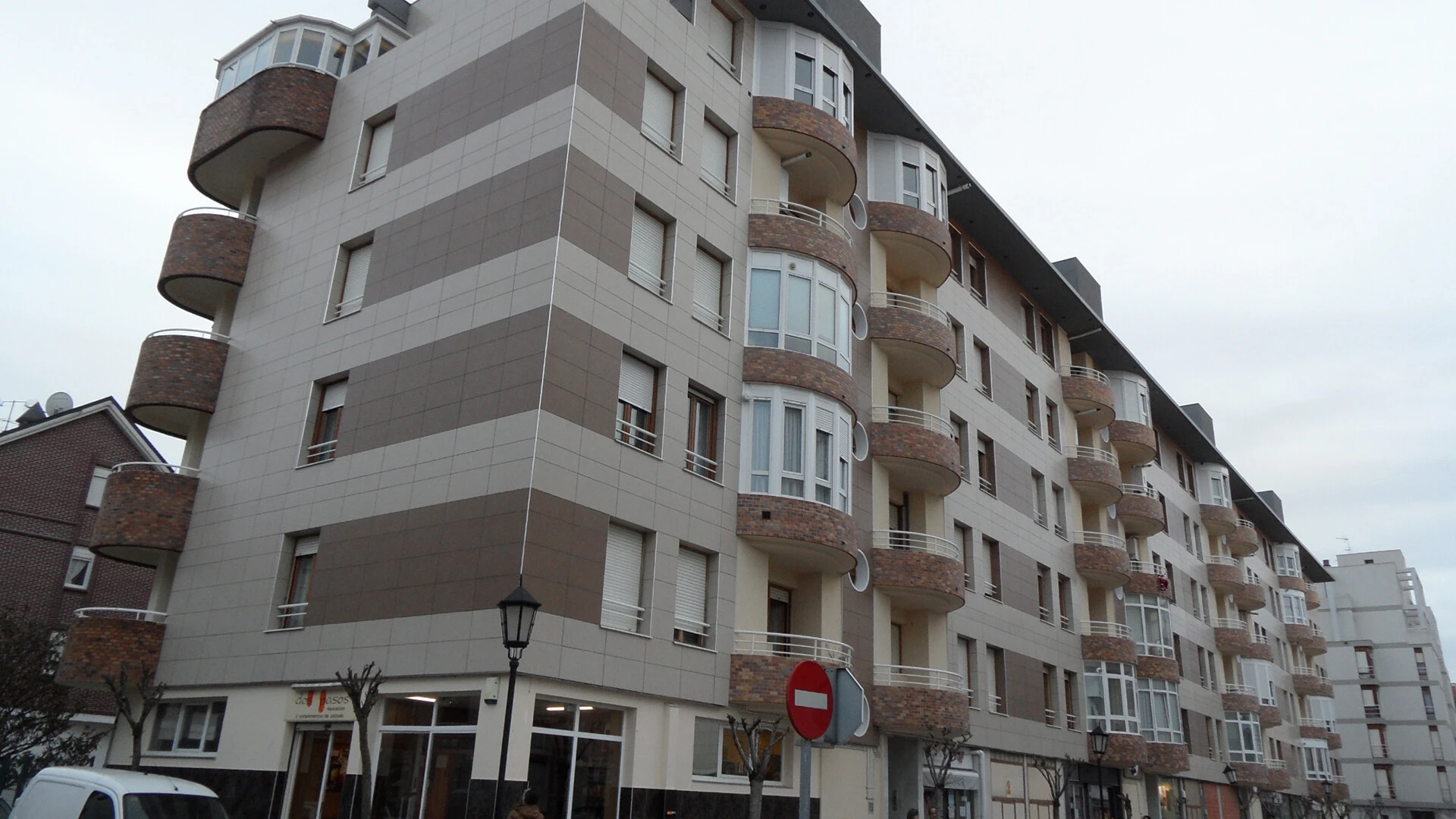 Obra de referencia Bloque viviendas Colindres 