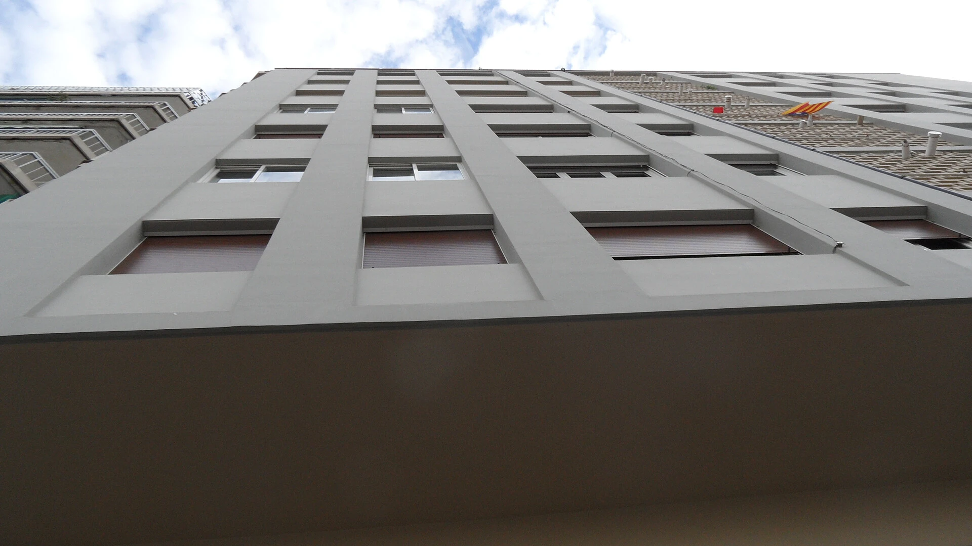 Obra de referencia Bloque viviendas Valencia Calabria BCN