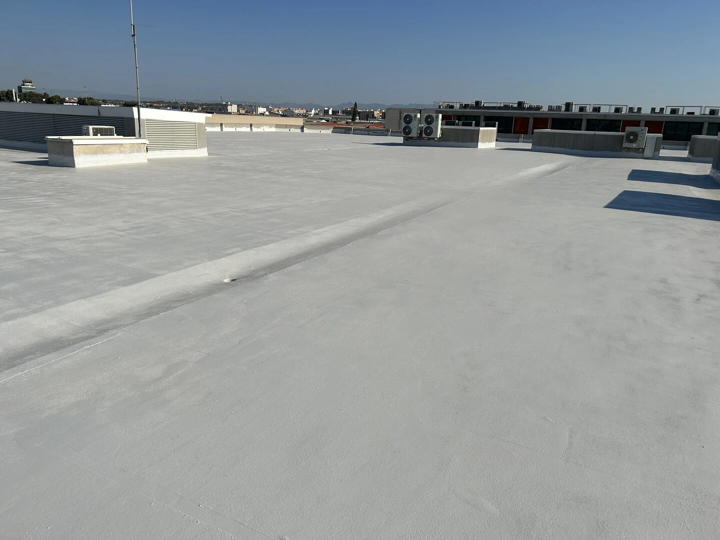 Foto_PARKING AUTOCLICK AEROPUERTO DE MANISES (valencia) 1