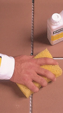 Eliminar suciedad cerámica