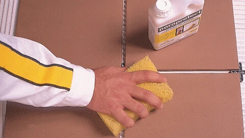 Eliminar suciedad cerámica