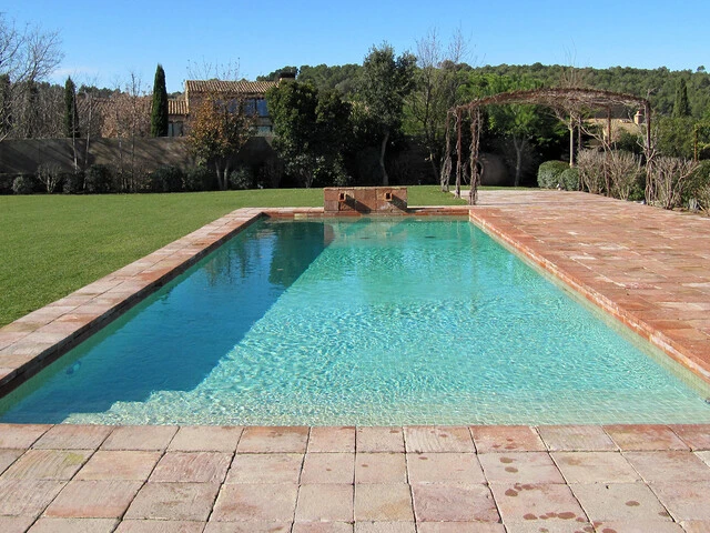 Obra de referencia piscina privada Sant Feliu Boada