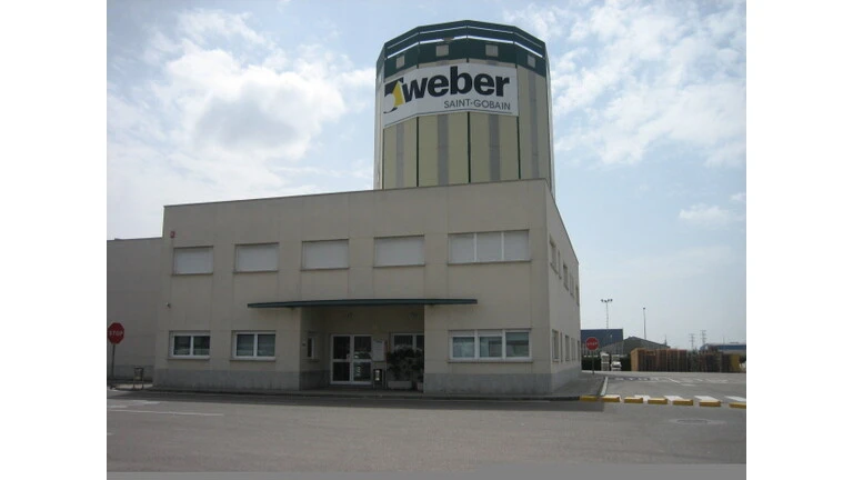 Fábrica de Saint-Gobain Weber en Dos Hermanas