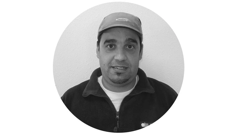 Monitor Daniel Castro